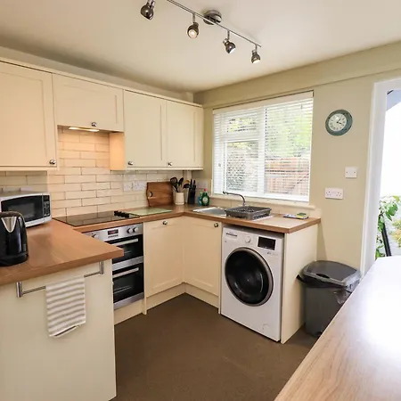 בית נופש Back קירבי לונסדייל