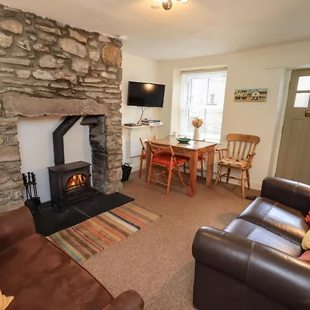 Back בית נופש *