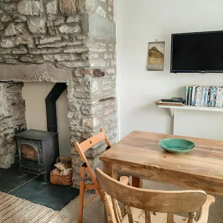 Back * Kirkby Lonsdale