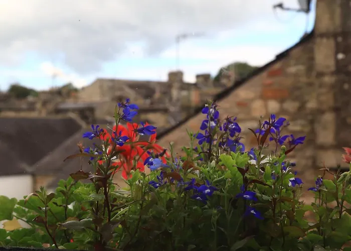 Back * Kirkby Lonsdale