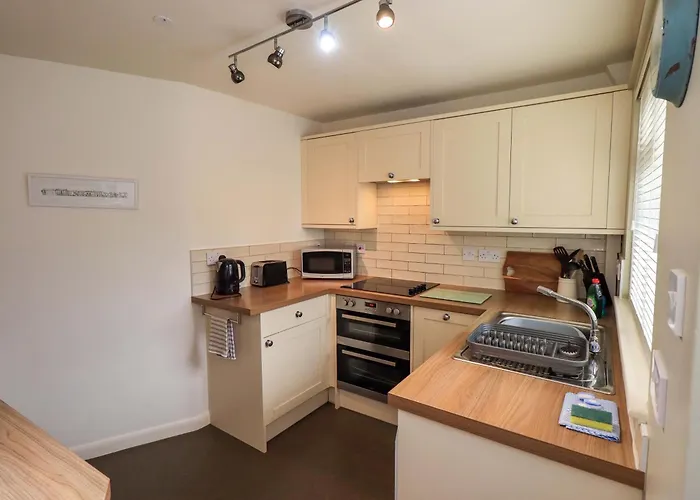 Back Kirkby Lonsdale